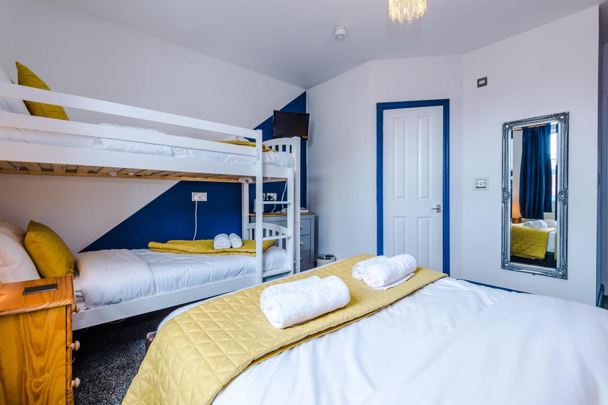 Pebbles Guest House 블랙풀 객실 사진